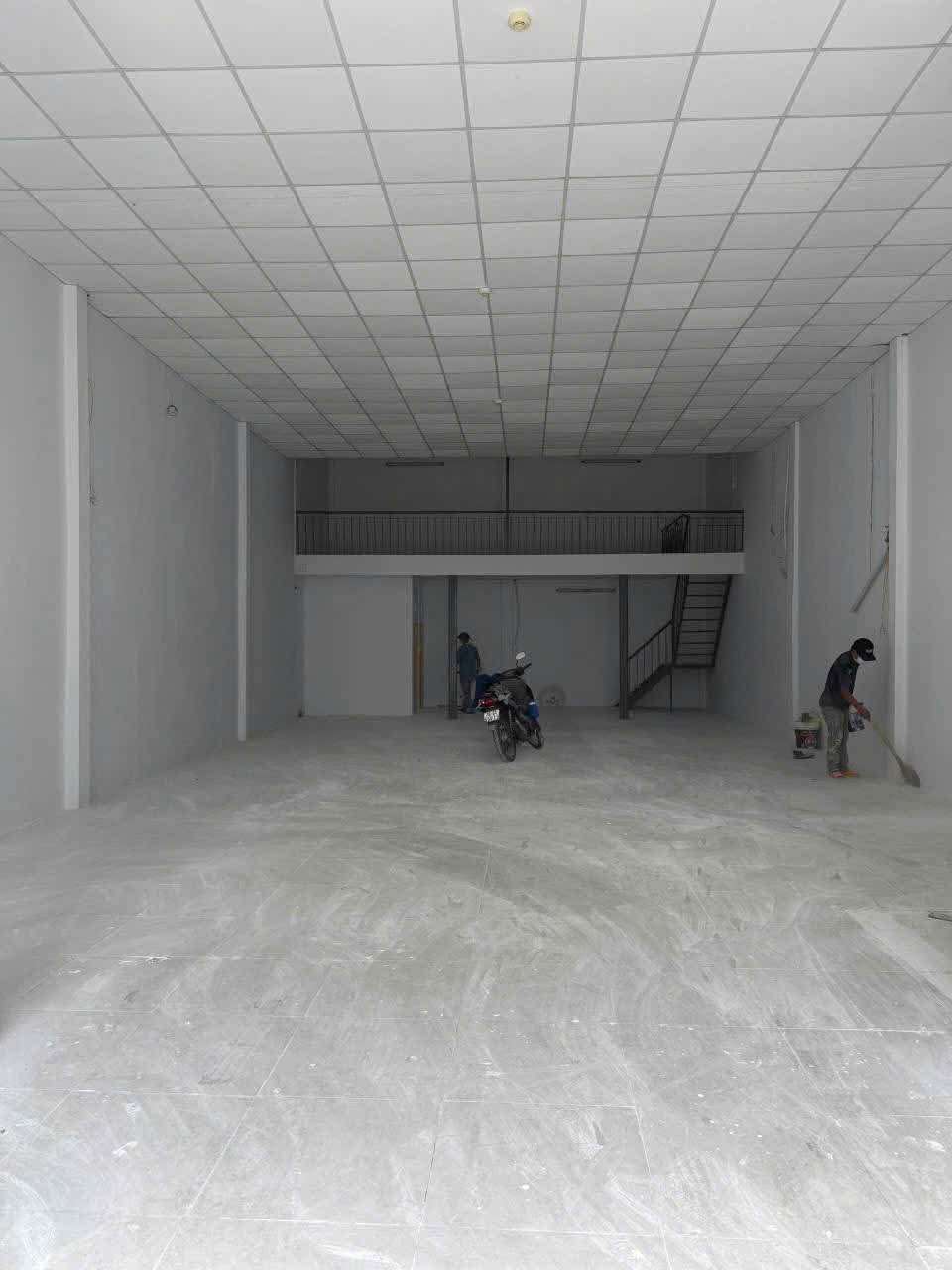 Cho thuê nhà mặt tiền Lê Cao Lãng 160m² - NGANG 8M - Ảnh 1
